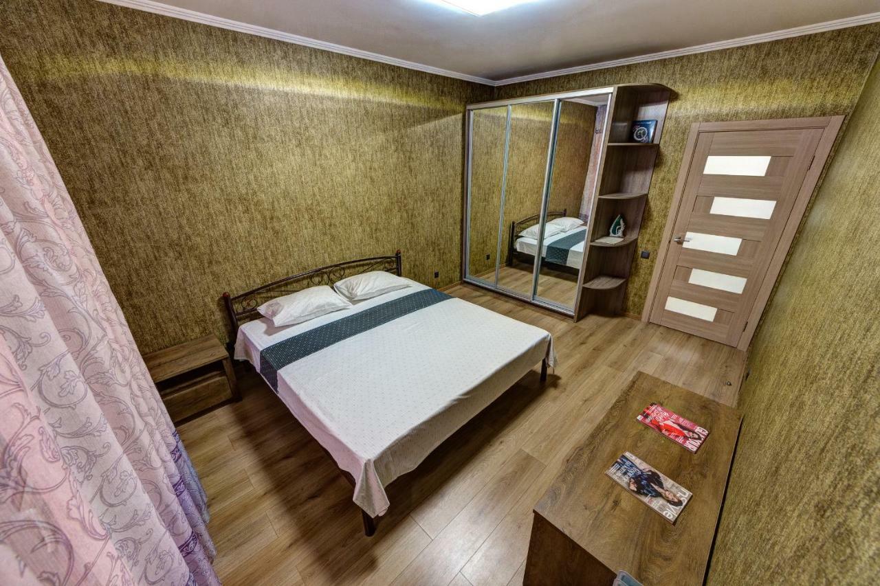 Apartments Near Shevchenko Boulevard Kijów Zewnętrze zdjęcie