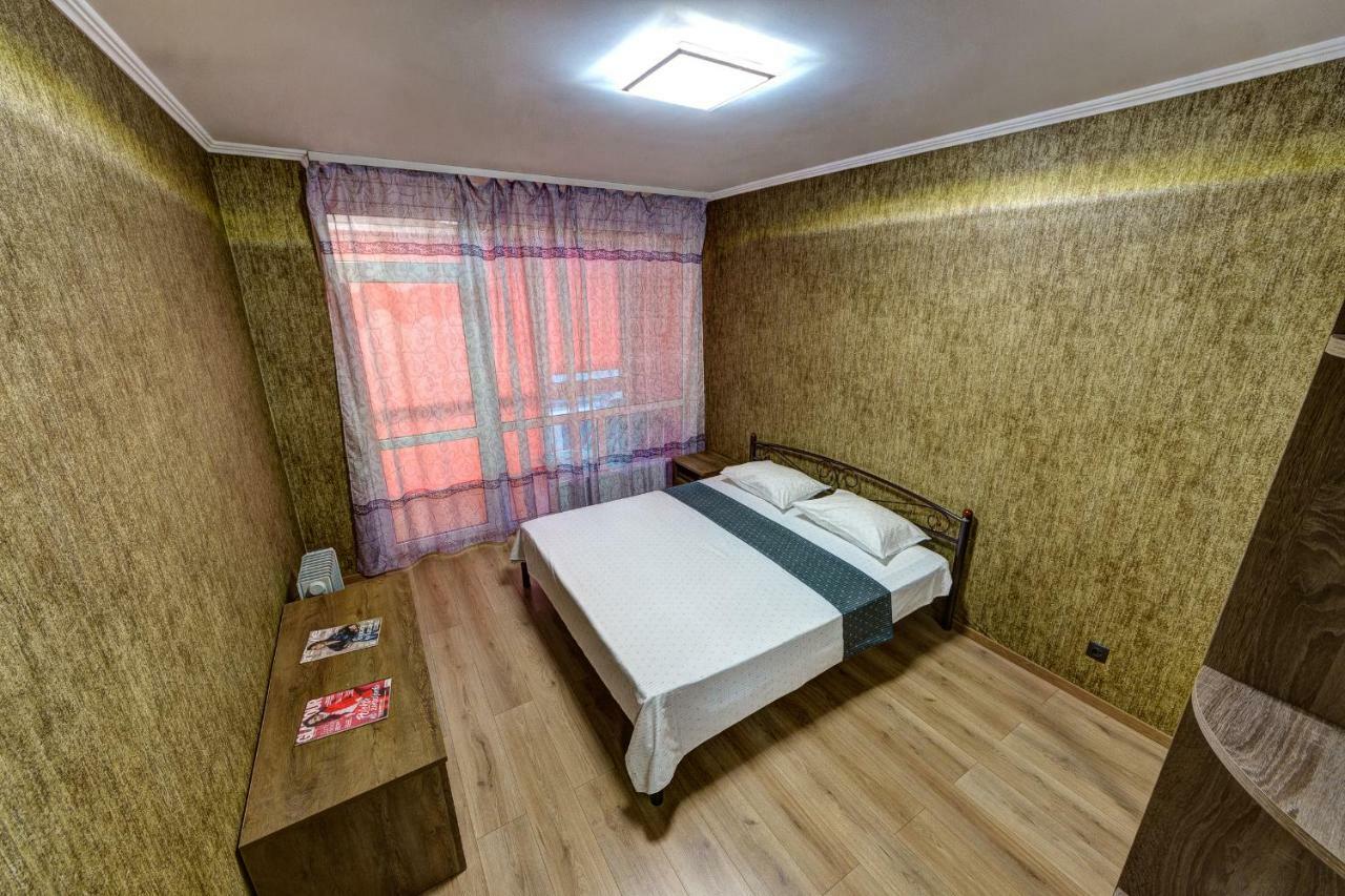 Apartments Near Shevchenko Boulevard Kijów Zewnętrze zdjęcie